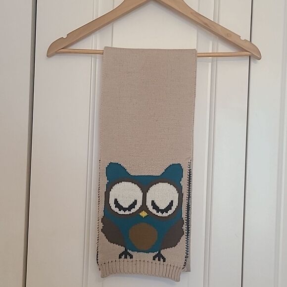 Bay Sky OWL SCARF one size  Warm 100% acyrlic - Picture 1 of 7